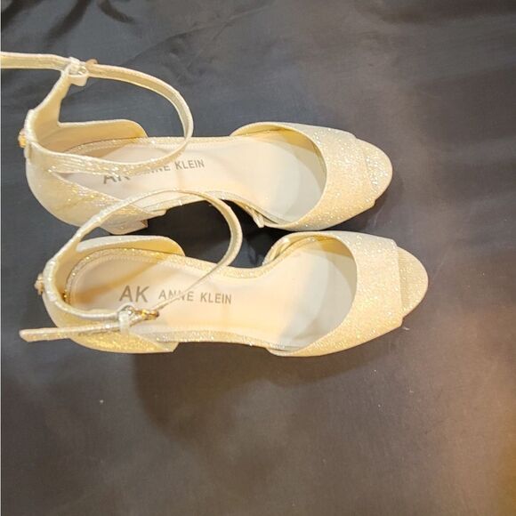 BRAND NEW ANNE KLEIN PEEP TOE BLOCK STILETTOS SANDAL - Picture 9 of 12